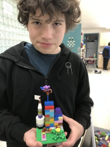 IMG